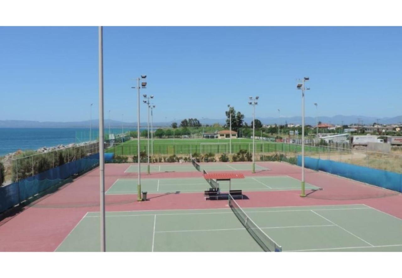 Seafront Penthouse Leo Apartment Kalamata Exterior photo